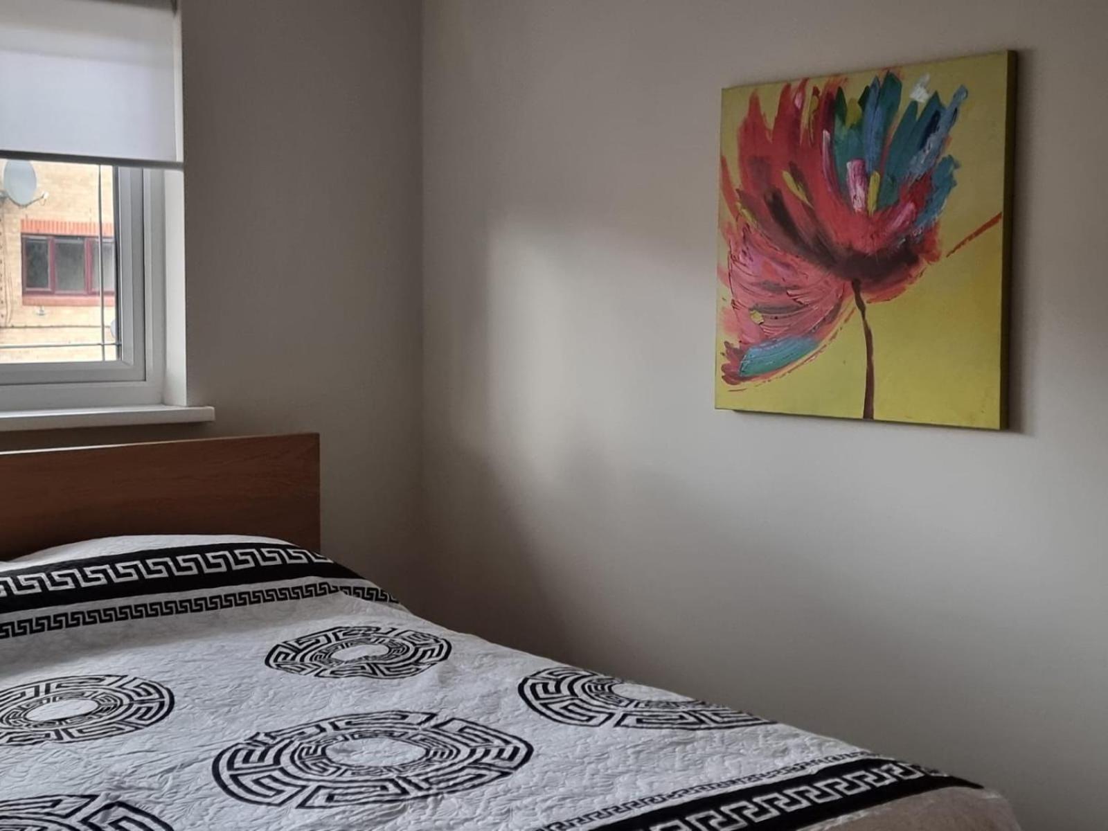 Cozy House With Free Parking & Wifi Near Maryland Station Hotell London Exteriör bild