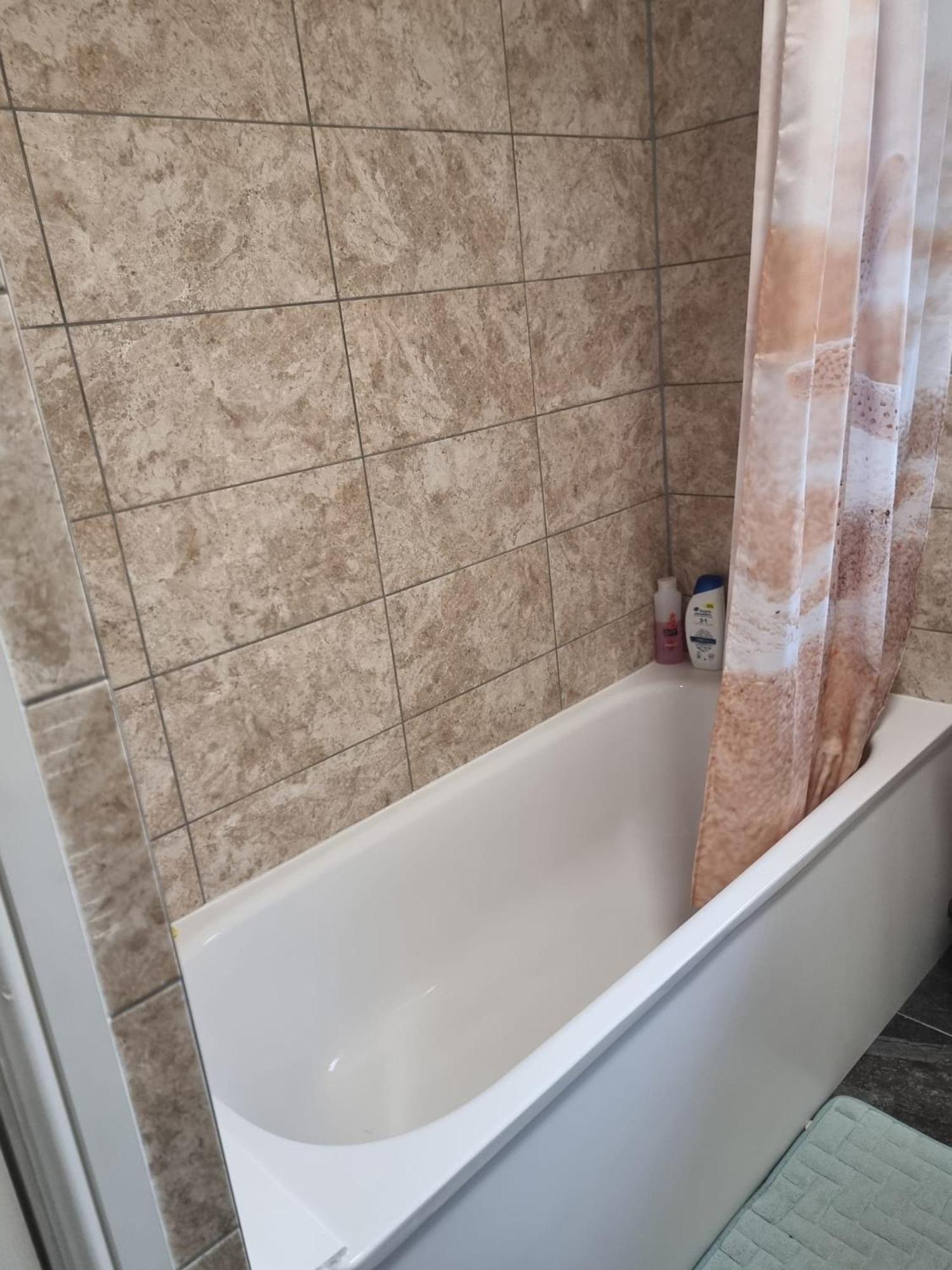 Cozy House With Free Parking & Wifi Near Maryland Station Hotell London Exteriör bild