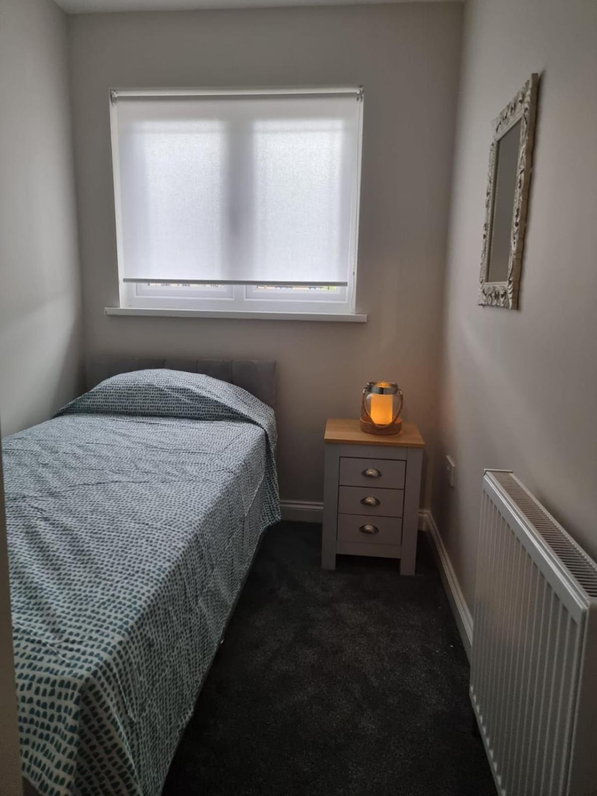 Cozy House With Free Parking & Wifi Near Maryland Station Hotell London Exteriör bild