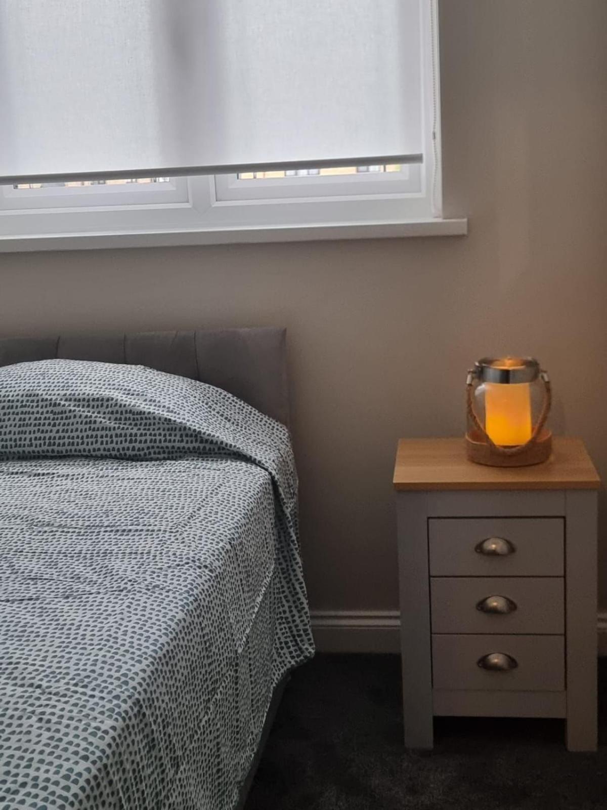 Cozy House With Free Parking & Wifi Near Maryland Station Hotell London Exteriör bild